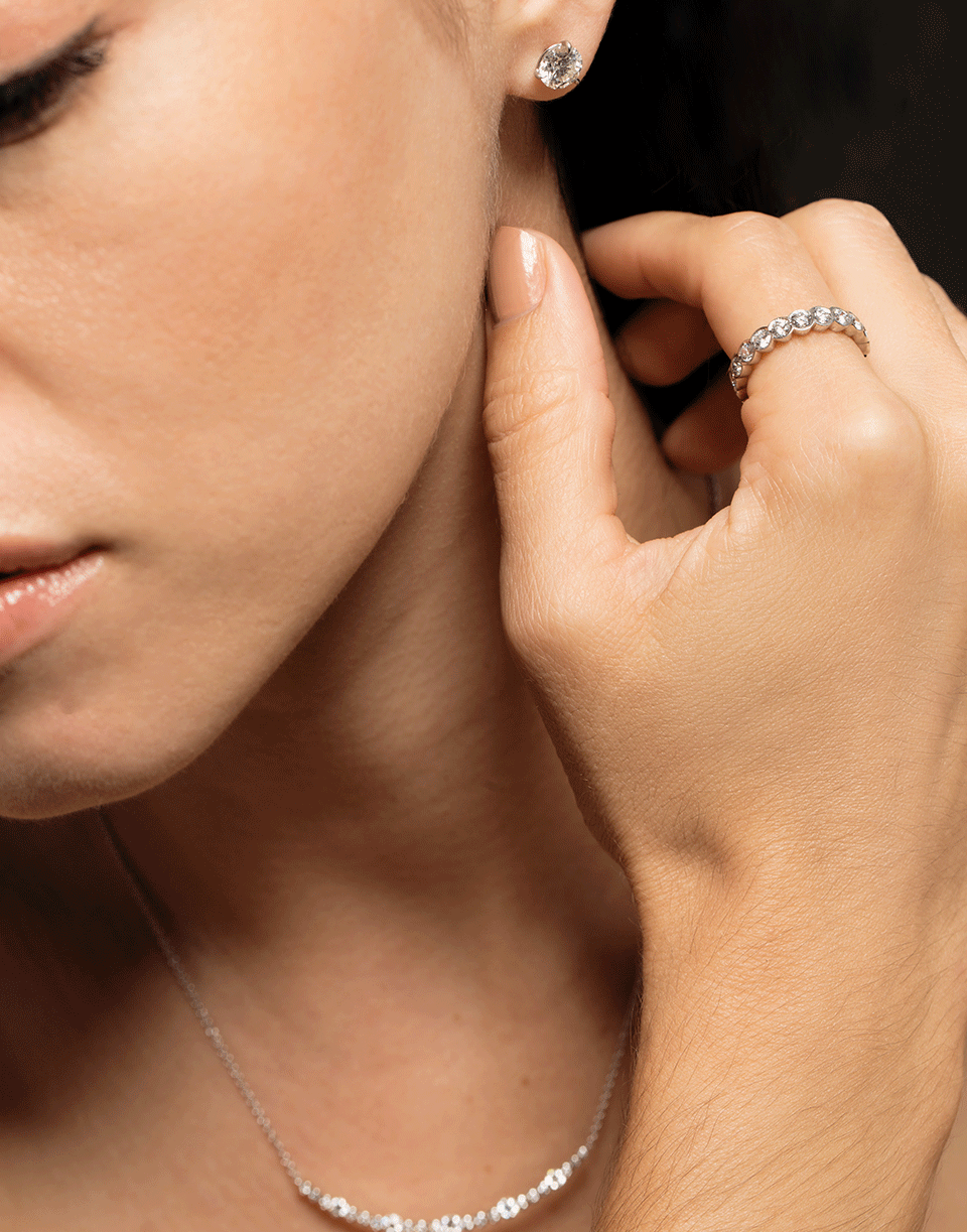 KWIAT-Round Diamond Stud Earrings-PLATINUM