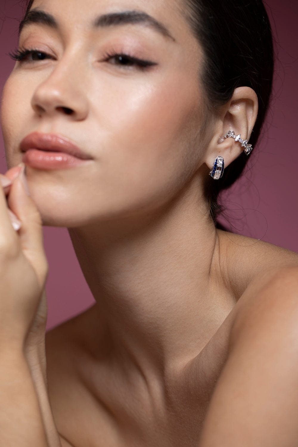 KWIAT-Ashoka Diamond Huggie Earrings with Sapphires-WHITE GOLD