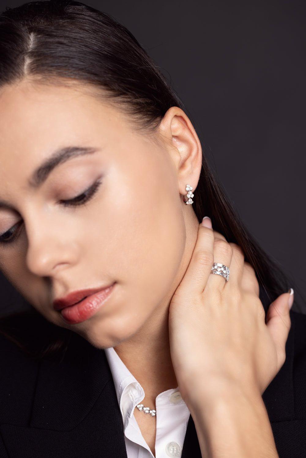 KWIAT-Cluster Huggie Earrings-WHITE GOLD