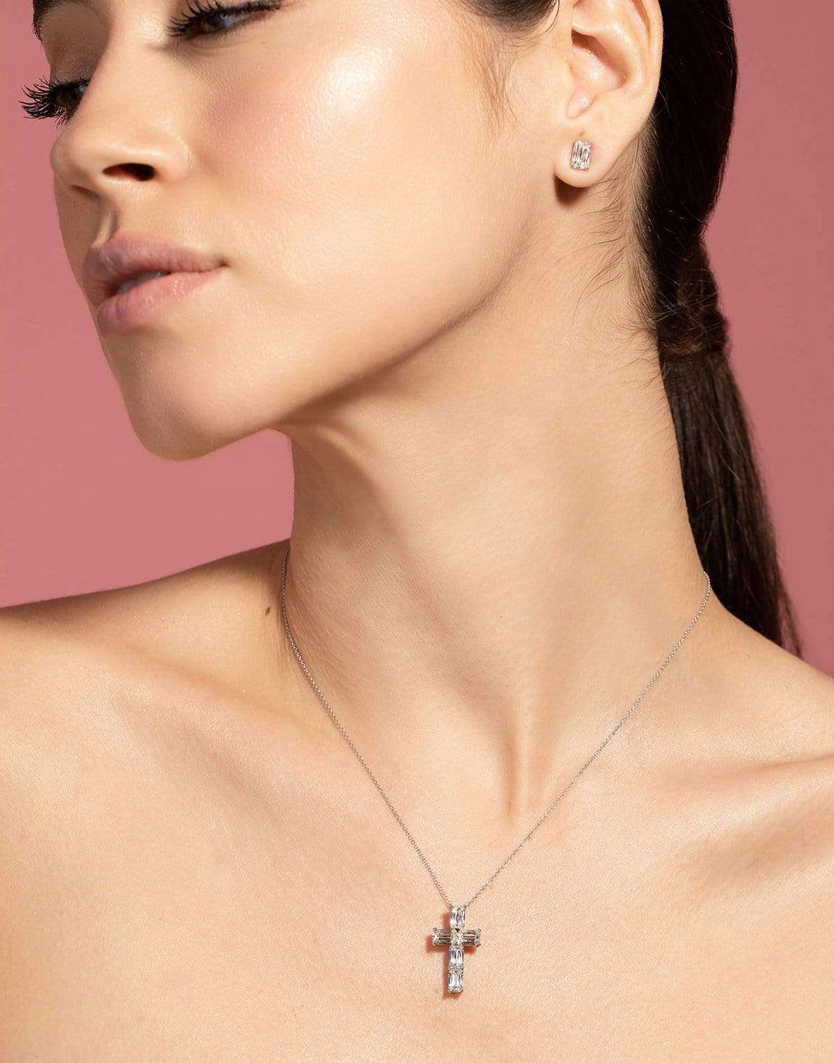 KWIAT-Ashoka Diamond Cross Pendant Necklace-PLATINUM