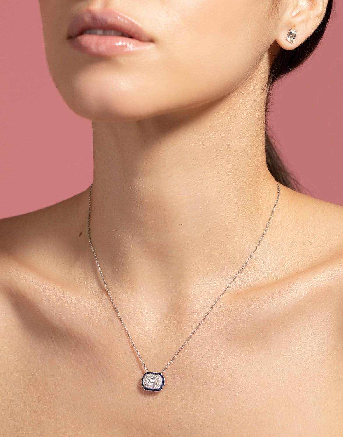 KWIAT-Ashoka Diamond and Sapphire Halo Pendant Necklace-WHITE GOLD