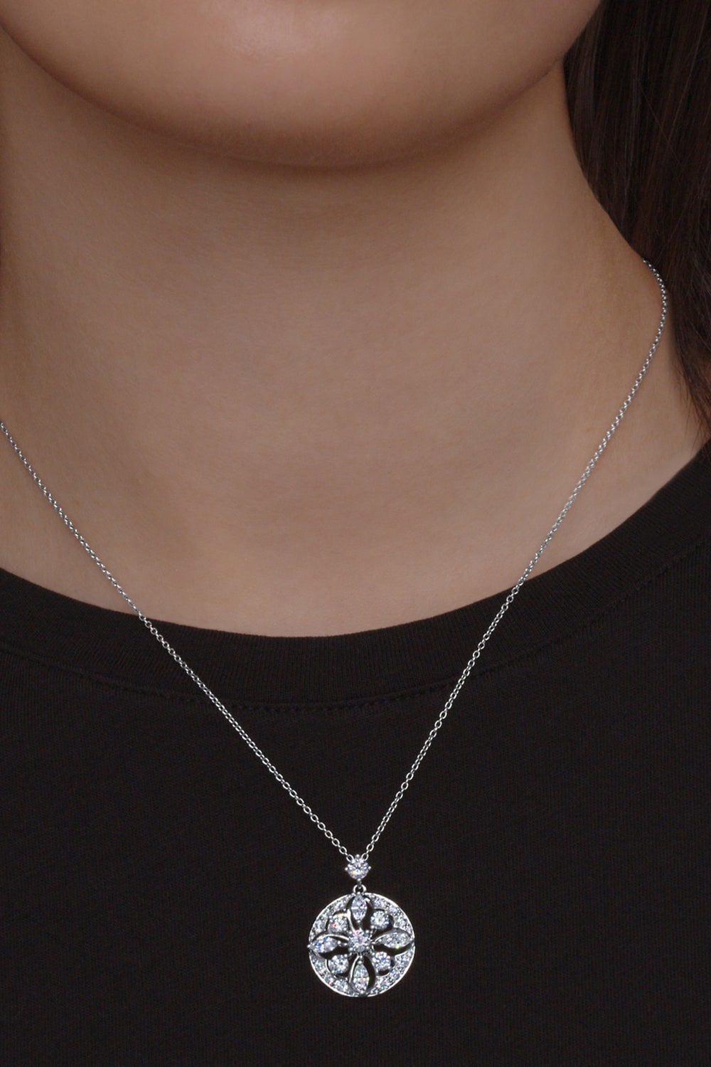 KWIAT-Star Frame Pendant Necklace-WHITE GOLD