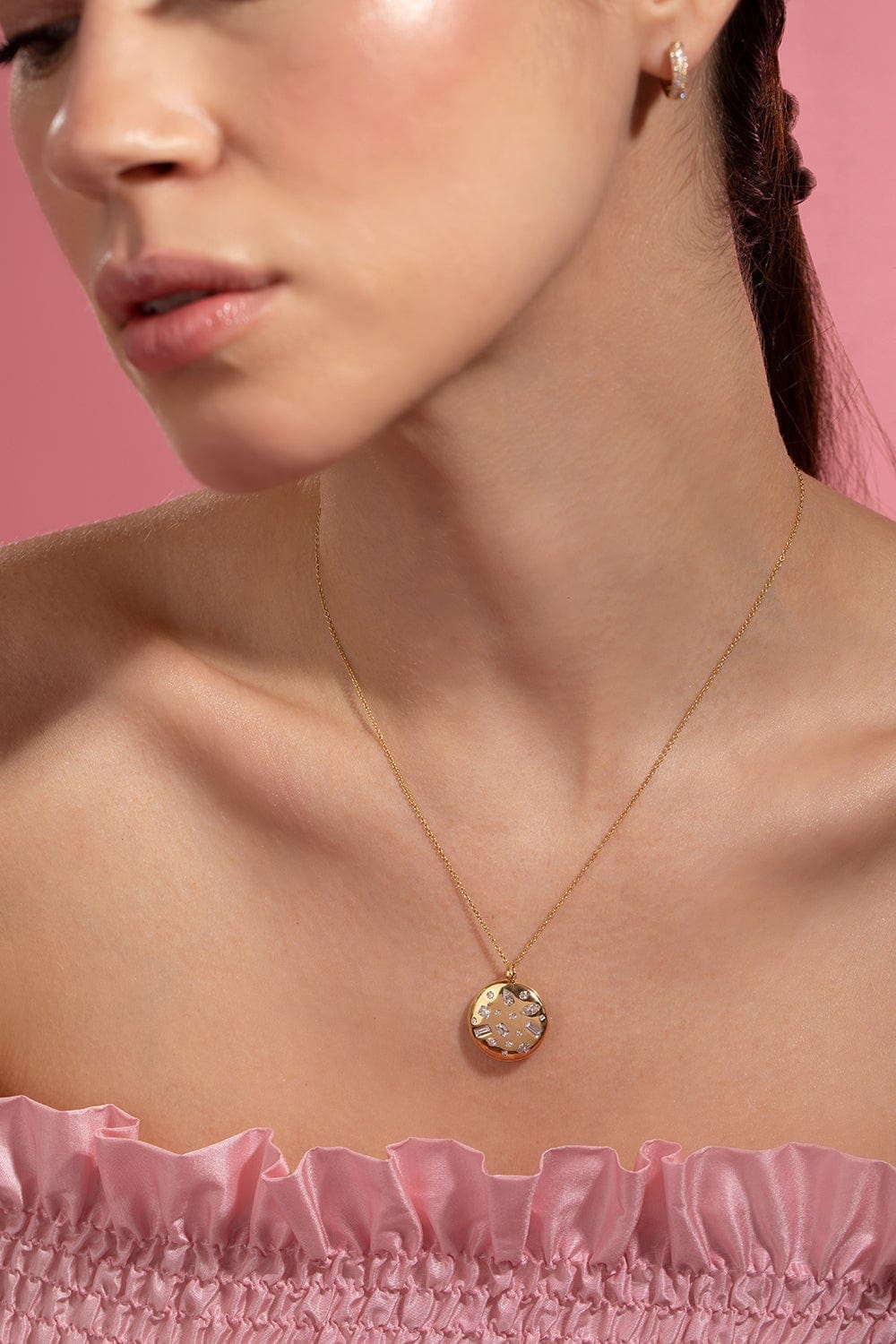 KWIAT-Cobblestone Locket Necklace-YELLOW GOLD
