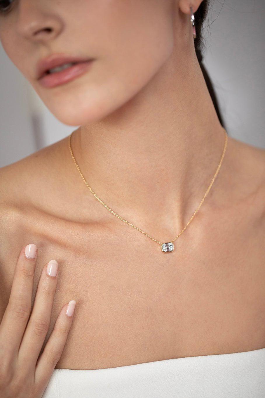 KWIAT-Sunburst Diamond Pendant Necklace-YELLOW GOLD
