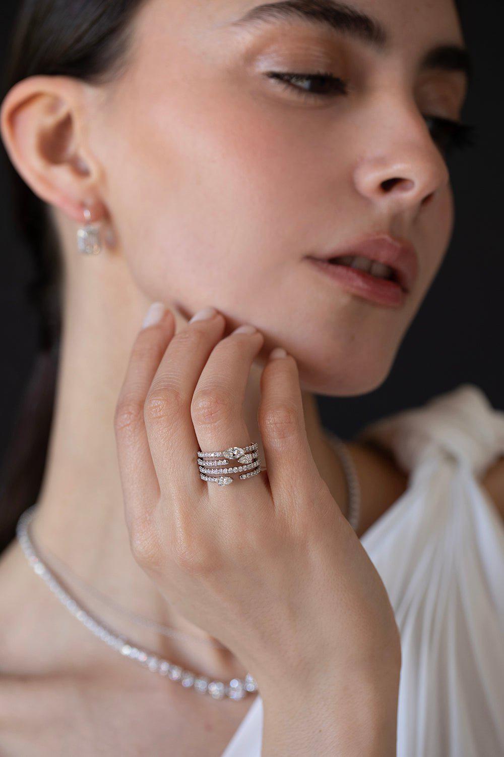 KWIAT-Four Row Diamond Ring-WHITE GOLD