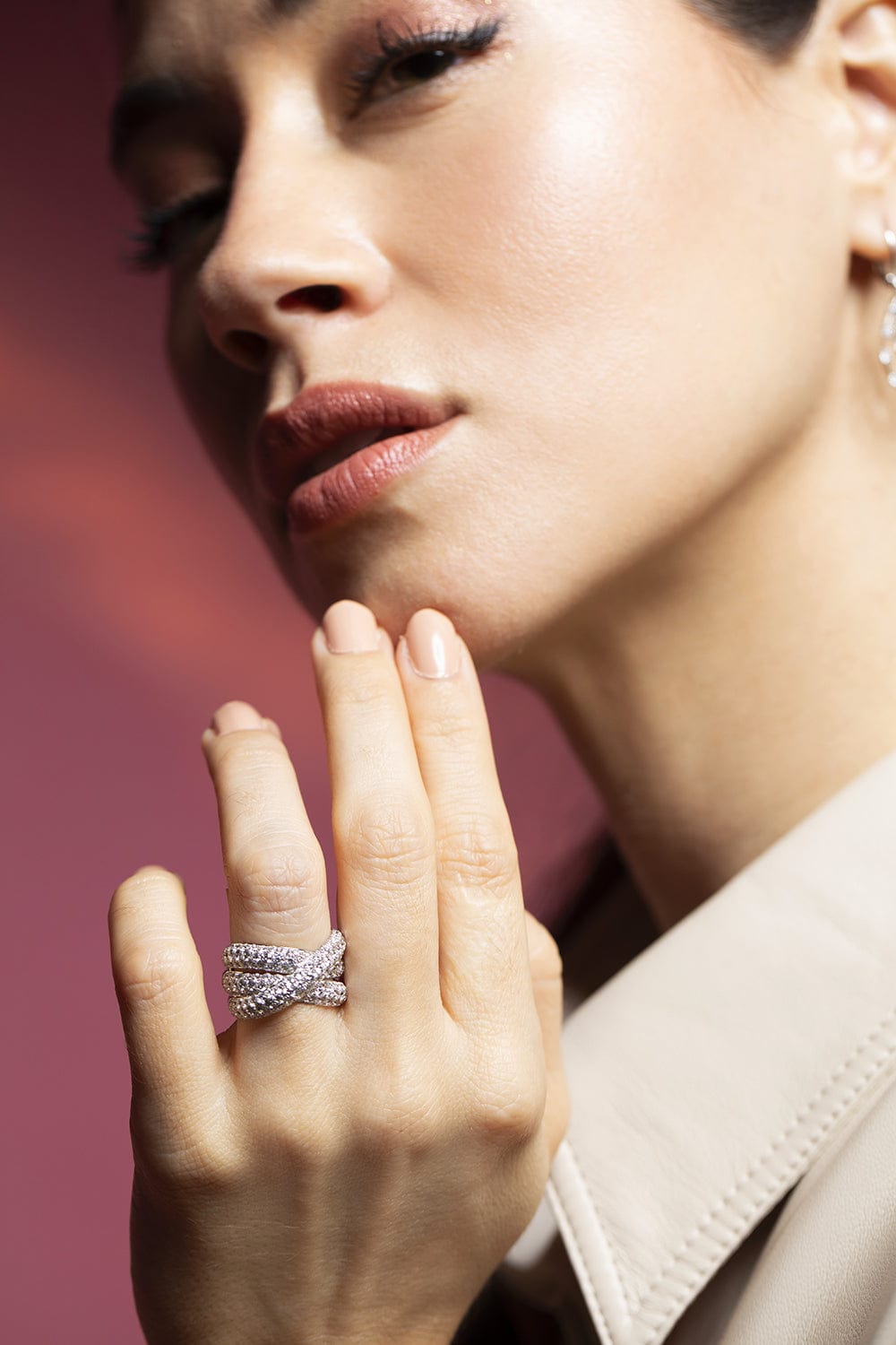 KWIAT-Moonlight Diamond Crossover Ring-WHITE GOLD