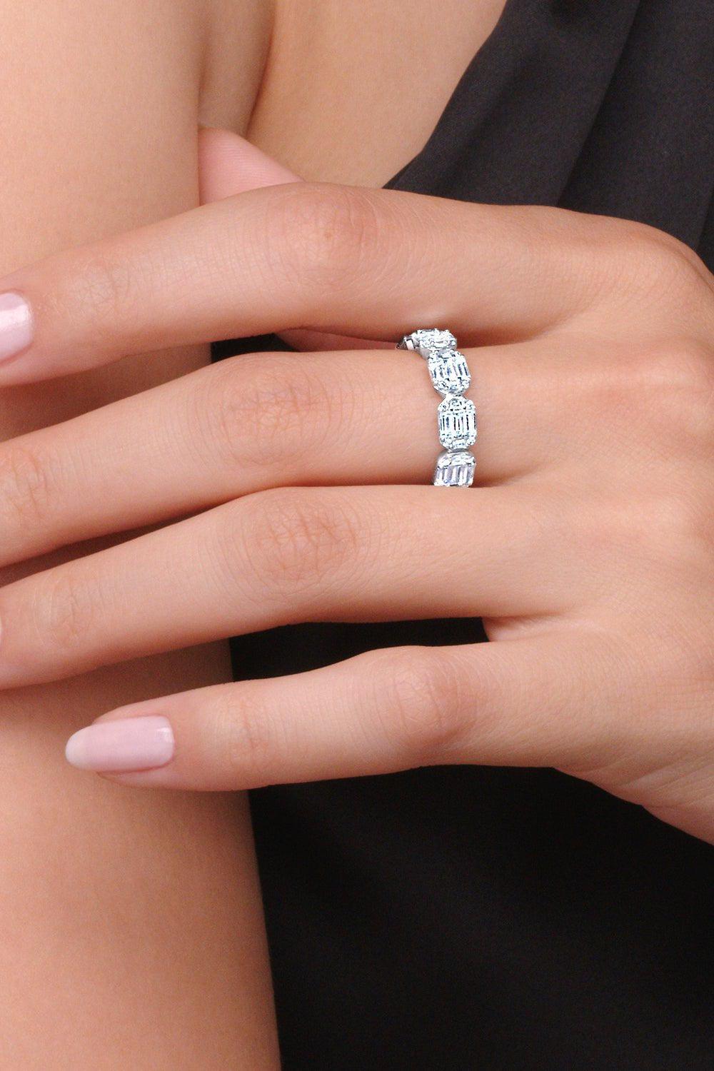 KWIAT-Sunburst Diamond Partway Band-WHITE GOLD
