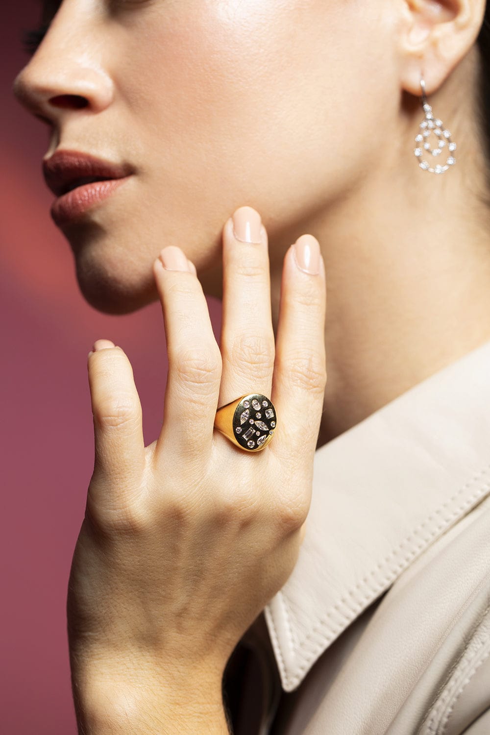 KWIAT-Diamond Cobblestone Signet Ring-YELLOW GOLD
