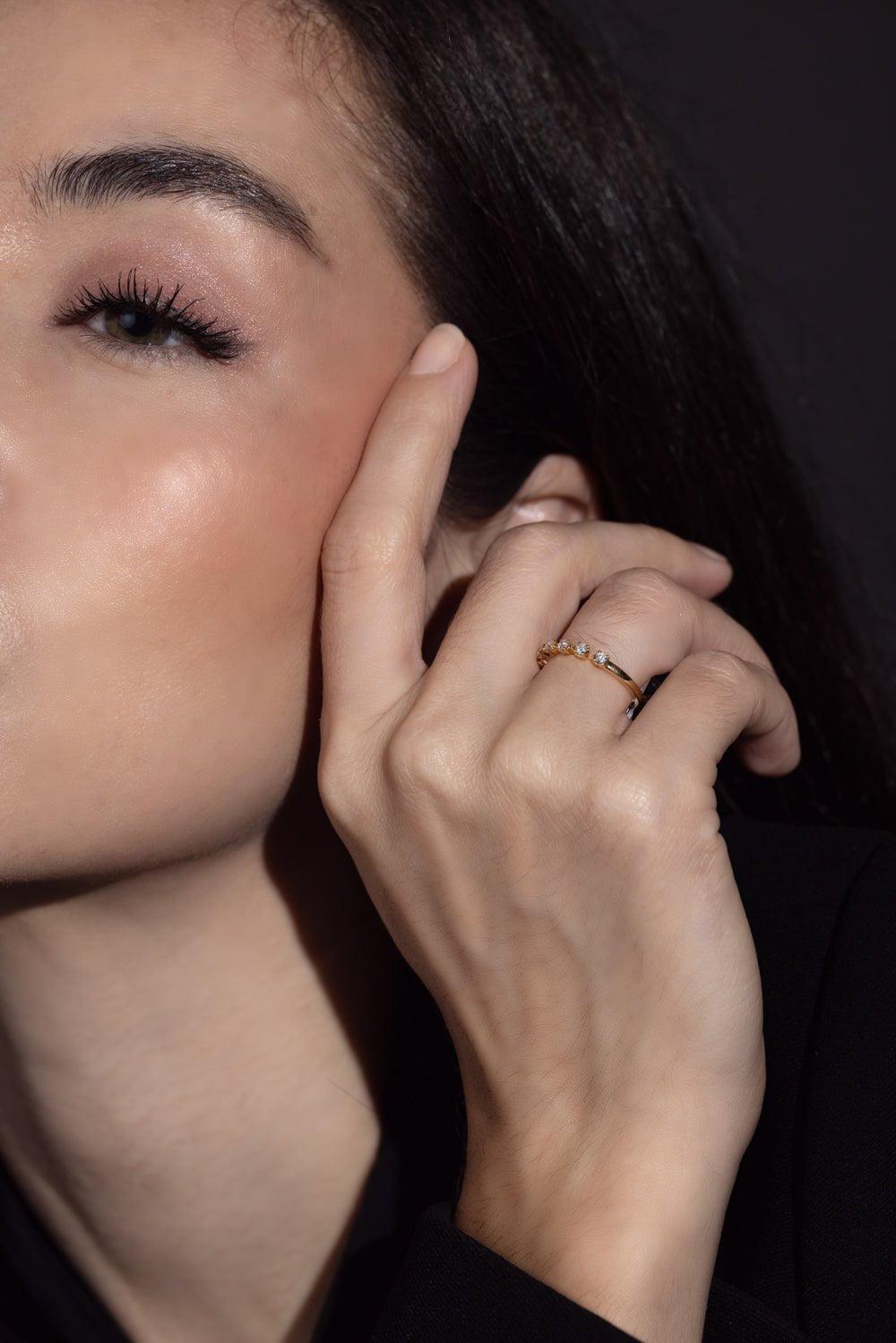 KWIAT-Starry Night Single Row Diamond Ring-YELLOW GOLD