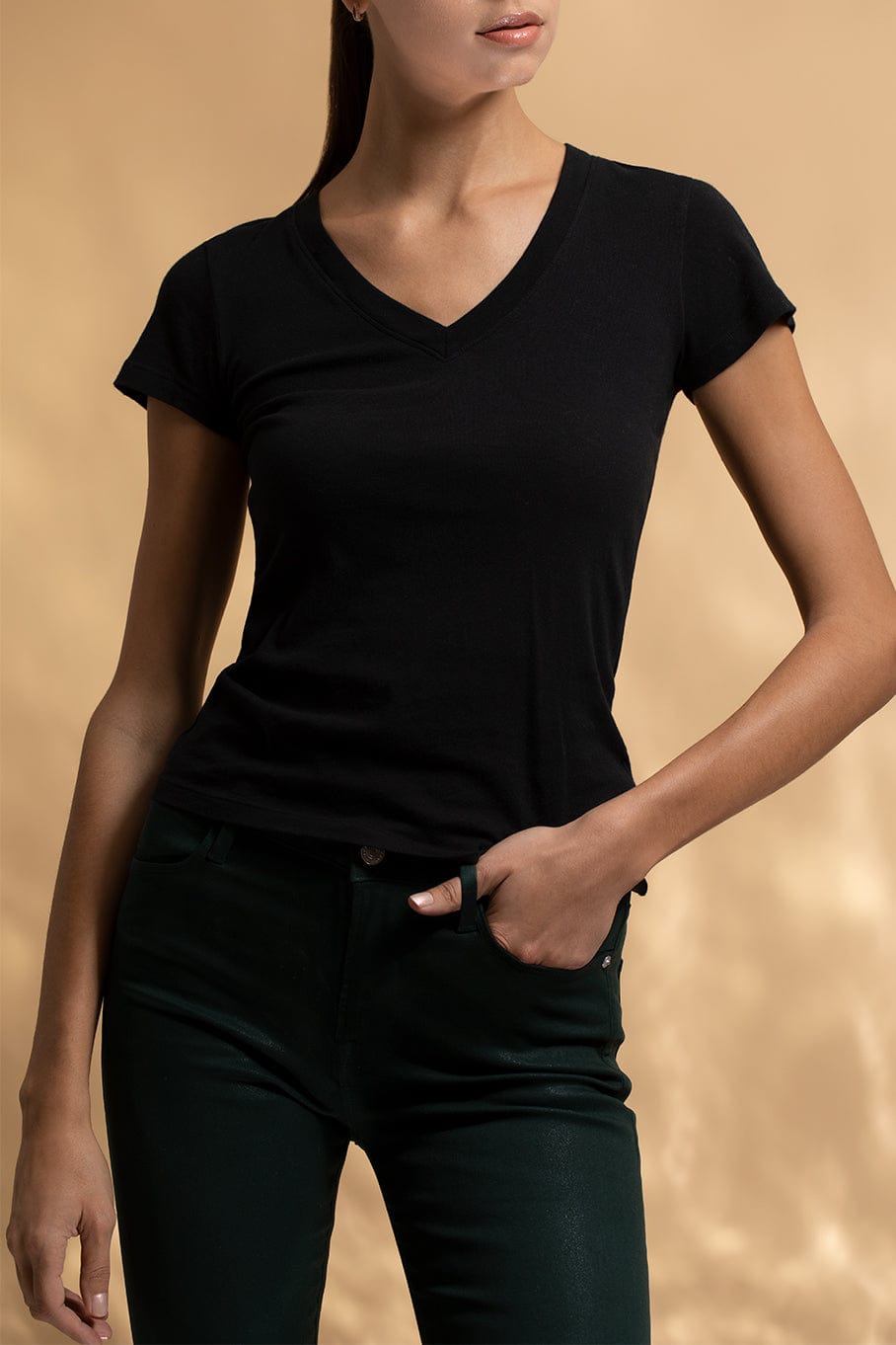 L'AGENCE-Becca Tee - Black-