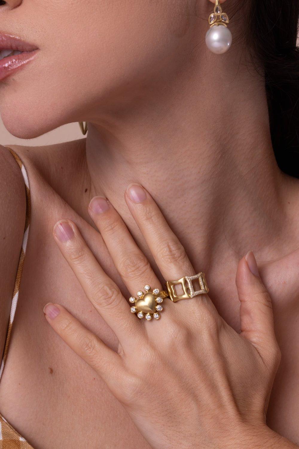 LEIGH MAXWELL-Essential Colors Heart Ring-YELLOW GOLD