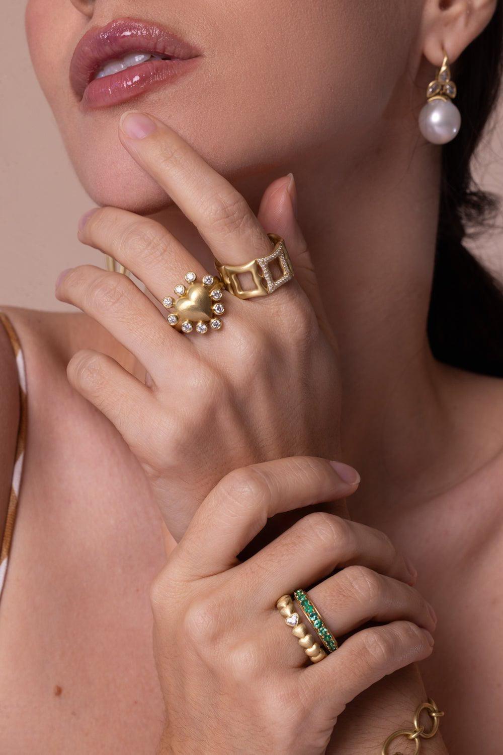 LEIGH MAXWELL-Essential Colors Heart Ring-YELLOW GOLD
