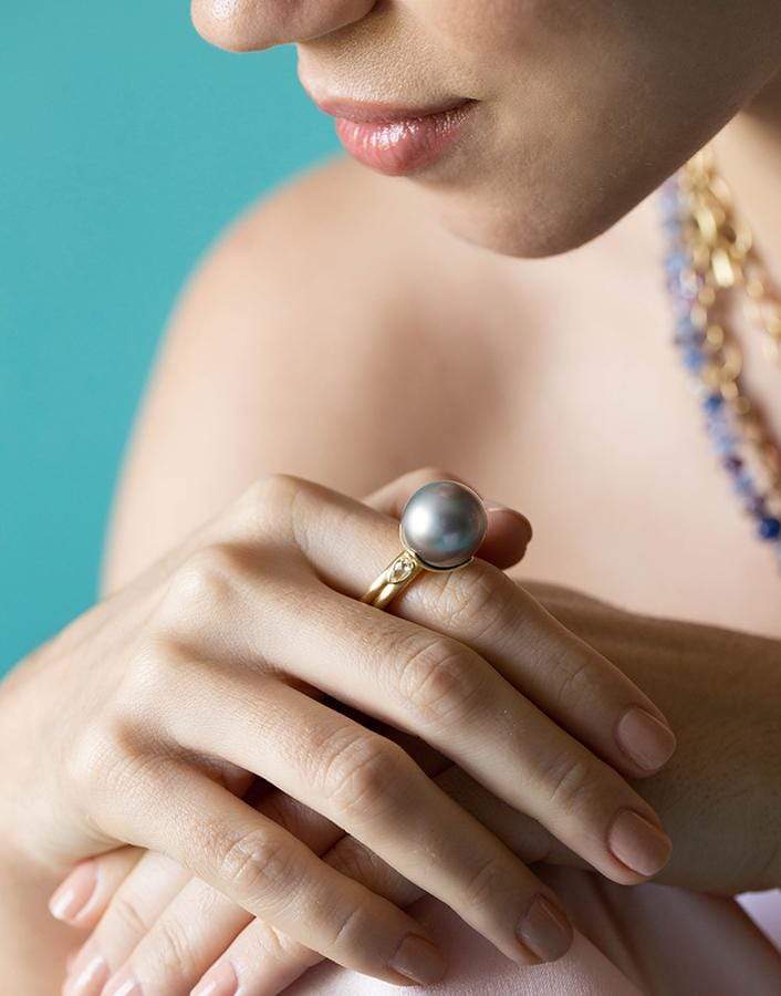 LEIGH MAXWELL-Tahitian Pearl and Diamond Ring-YELLOW GOLD