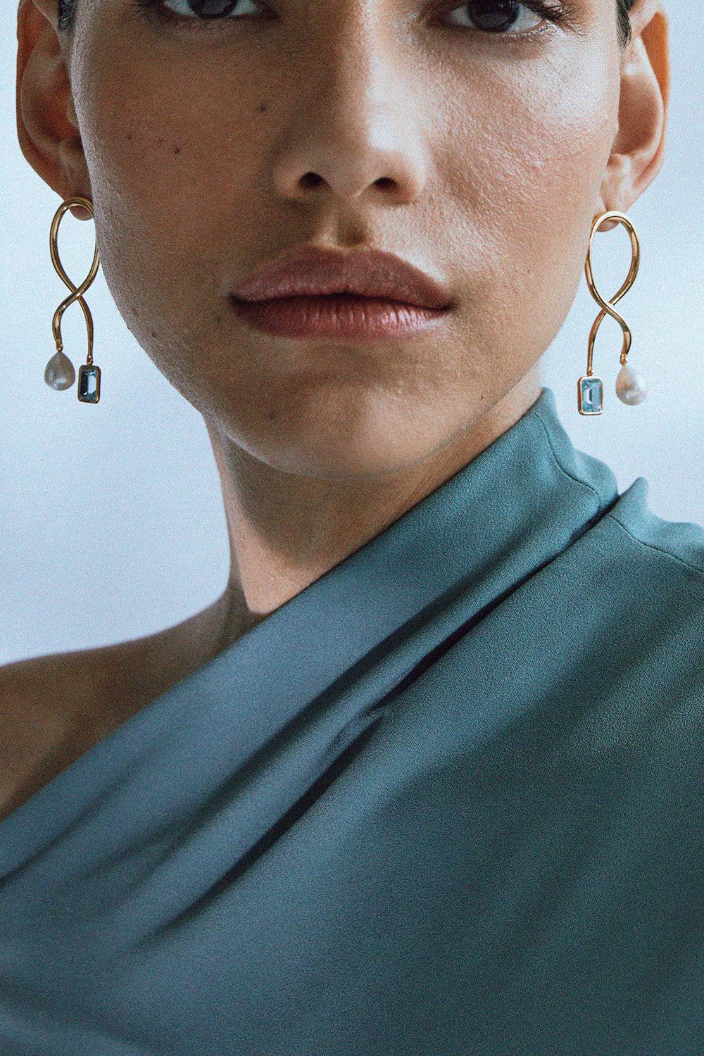Etienne Earrings-GOLD-JEWELRYBOUTIQUEEARRING-LIZZIE FORTUNATO