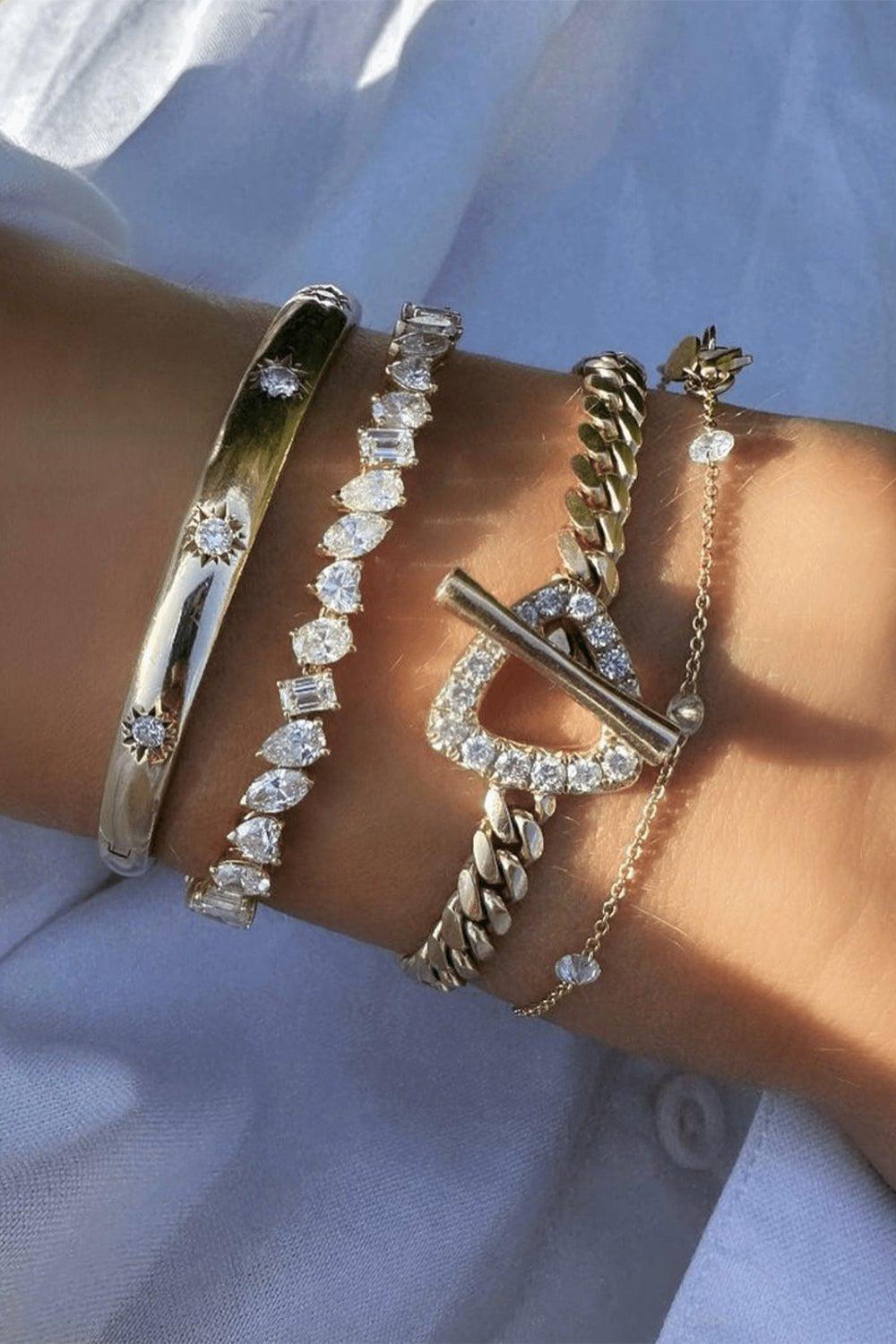 LOGAN HOLLOWELL-Diamond Trillion Toggle Bracelet-
