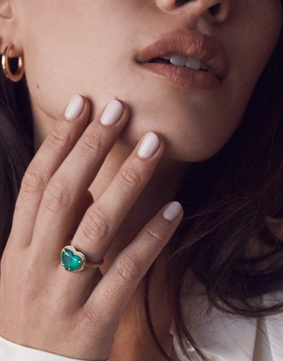 LOGAN HOLLOWELL-Emerald Heart Full Pave Ring-YELLOW GOLD