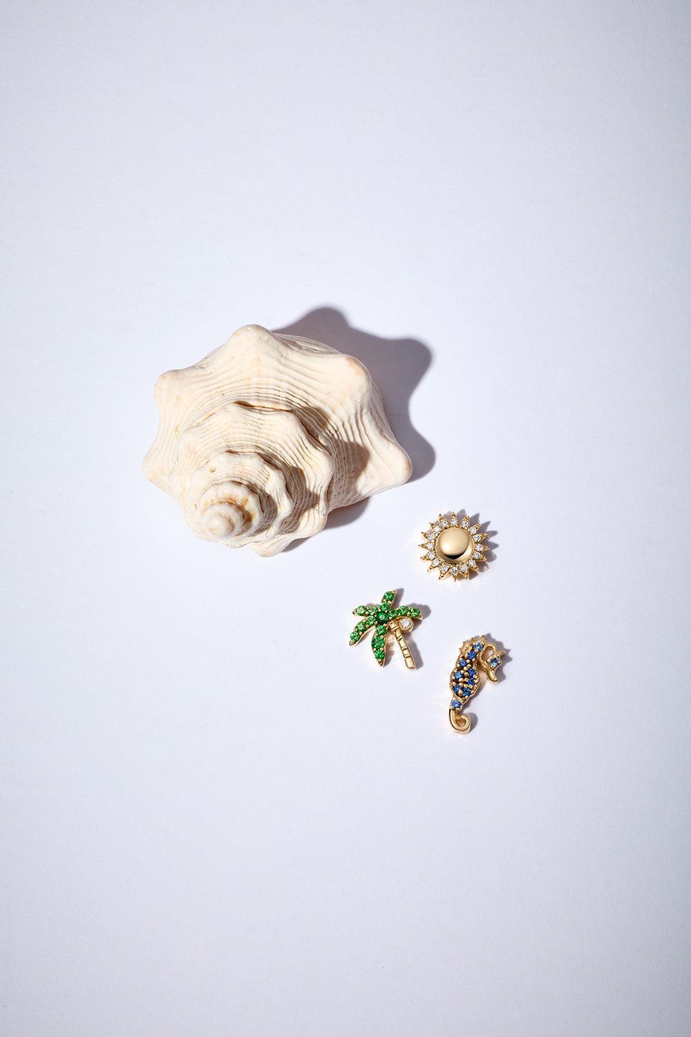 Diamond Sun Charm-YELLOW GOLD-JEWELRYFINE JEWELPENDANT-LOQUET