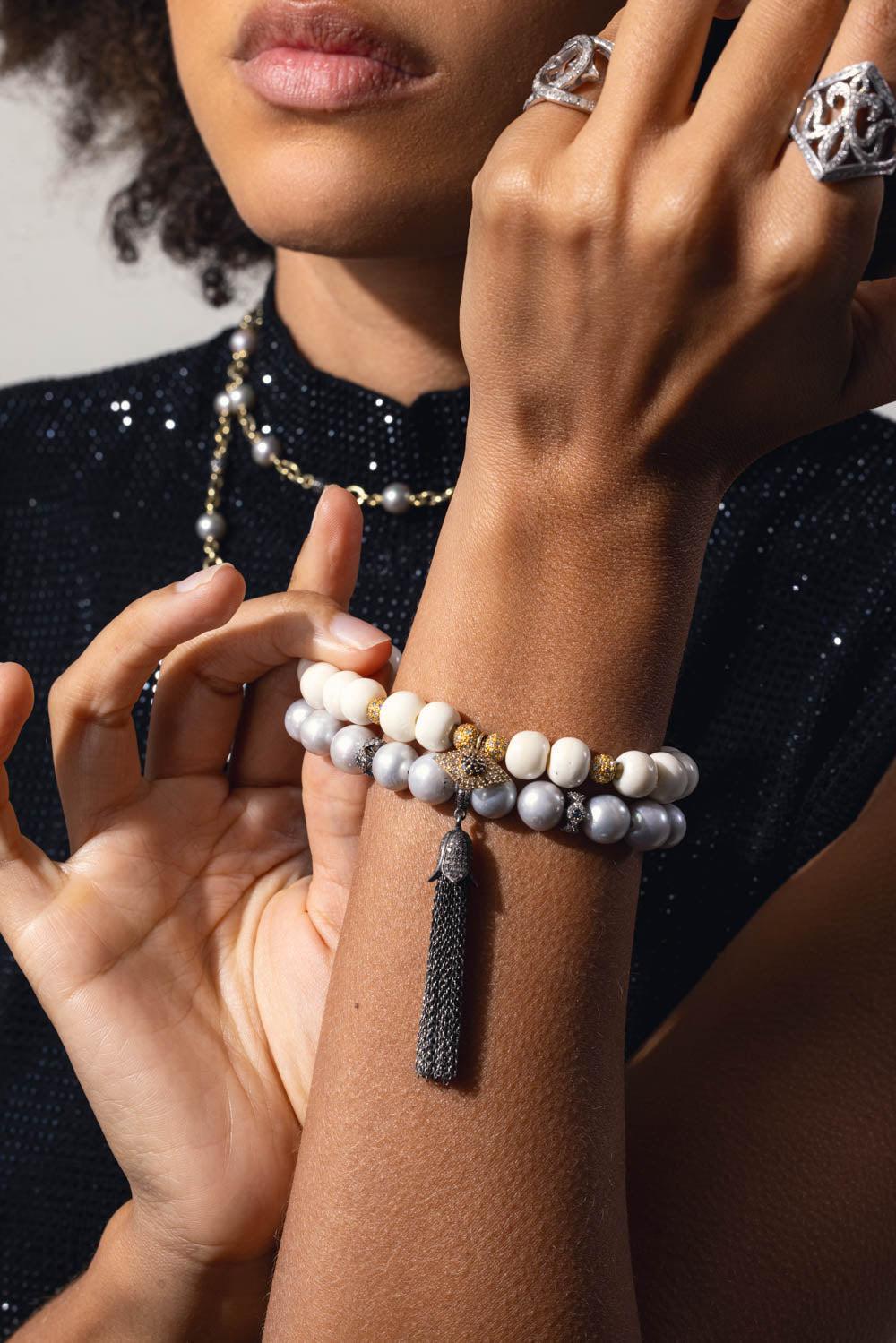 LOREE RODKIN-Small Evil Eye Bone Bead Bracelet-YELLOW GOLD