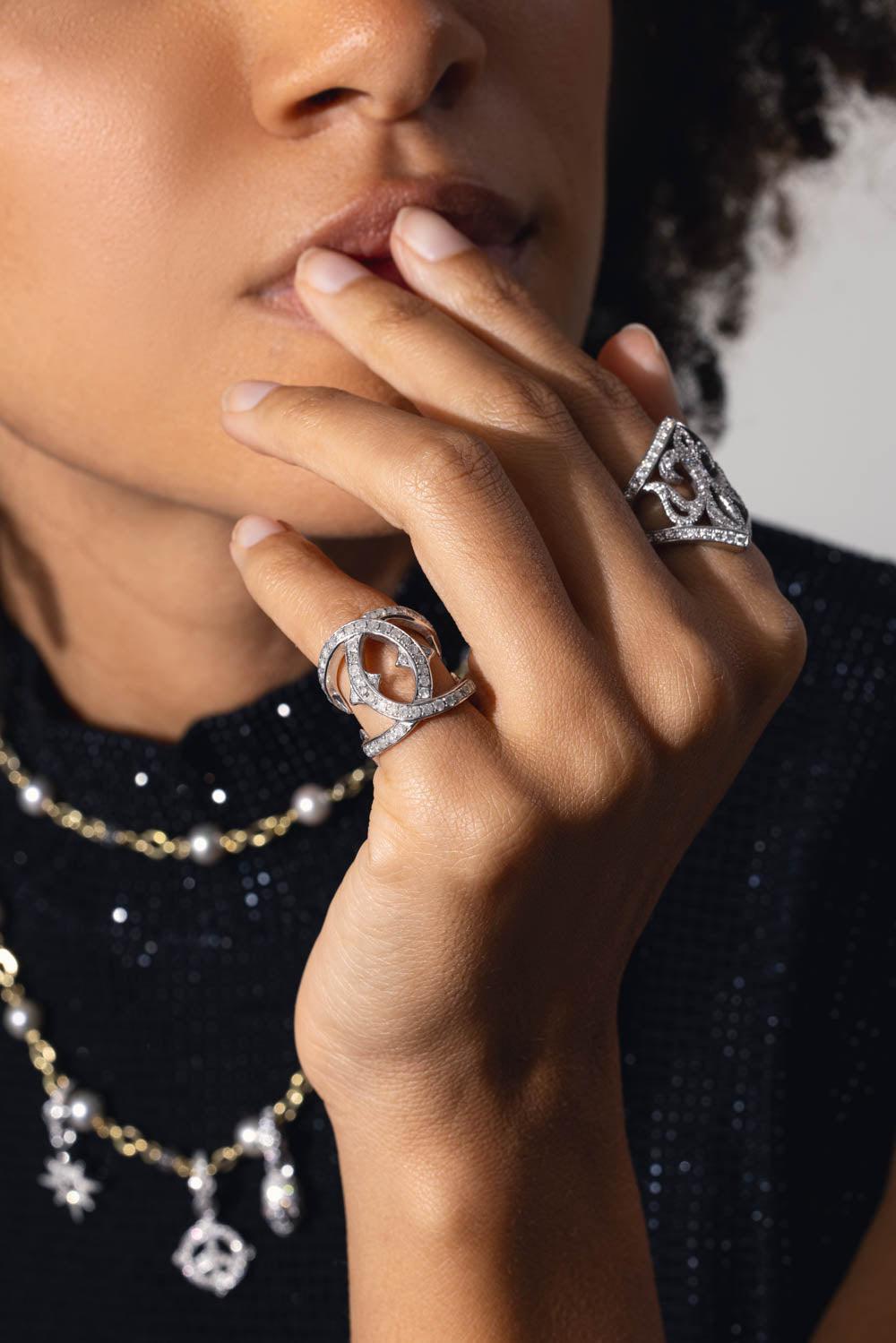 LOREE RODKIN-Small Diamond Interlink Ring-WHITE GOLD