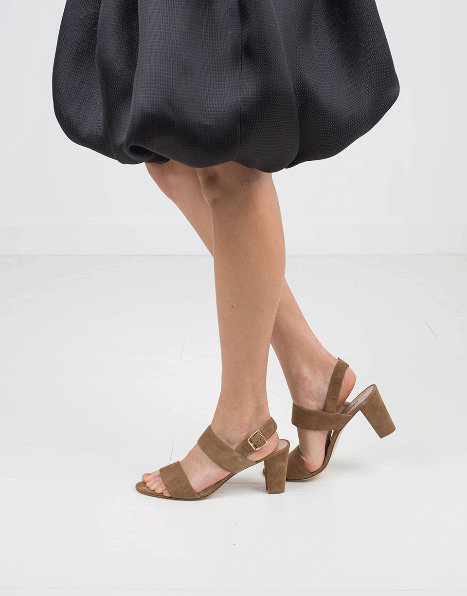 MANOLO BLAHNIK-Khansf Chunky Heel Sandal-