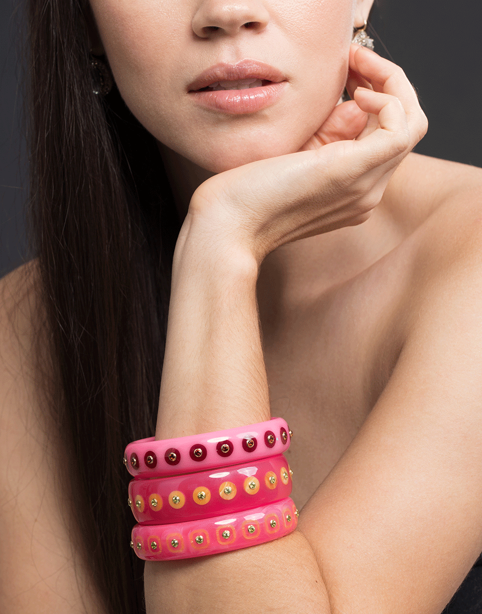 MARK DAVIS-Pink and Yellow Bakelite Peridot Bangle-YELLOW GOLD