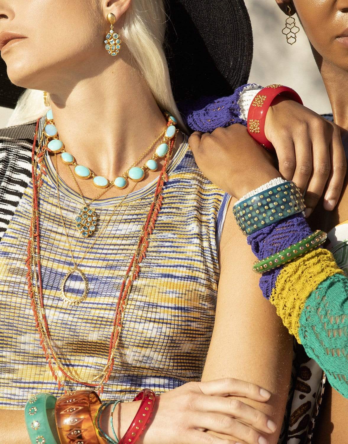 MARK DAVIS-Yellow Gold Green Citrine and Garnet Bakelite Bangle-YELLOW GOLD