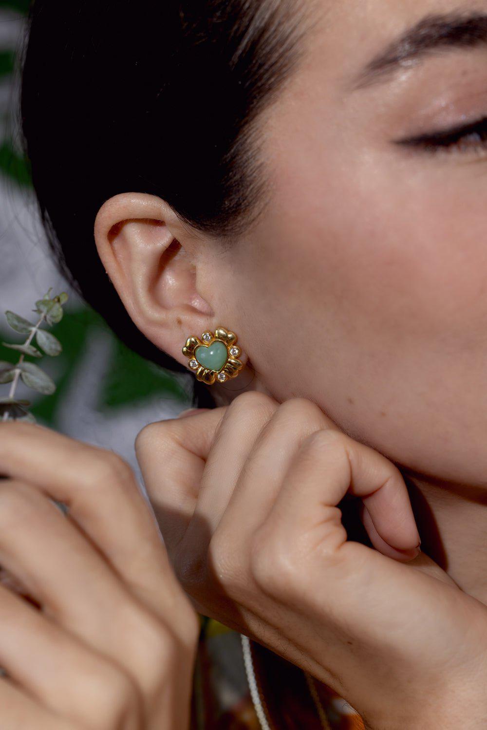 MASON & BOOKS-Blooming Heart Stud Earrings-YELLOW GOLD