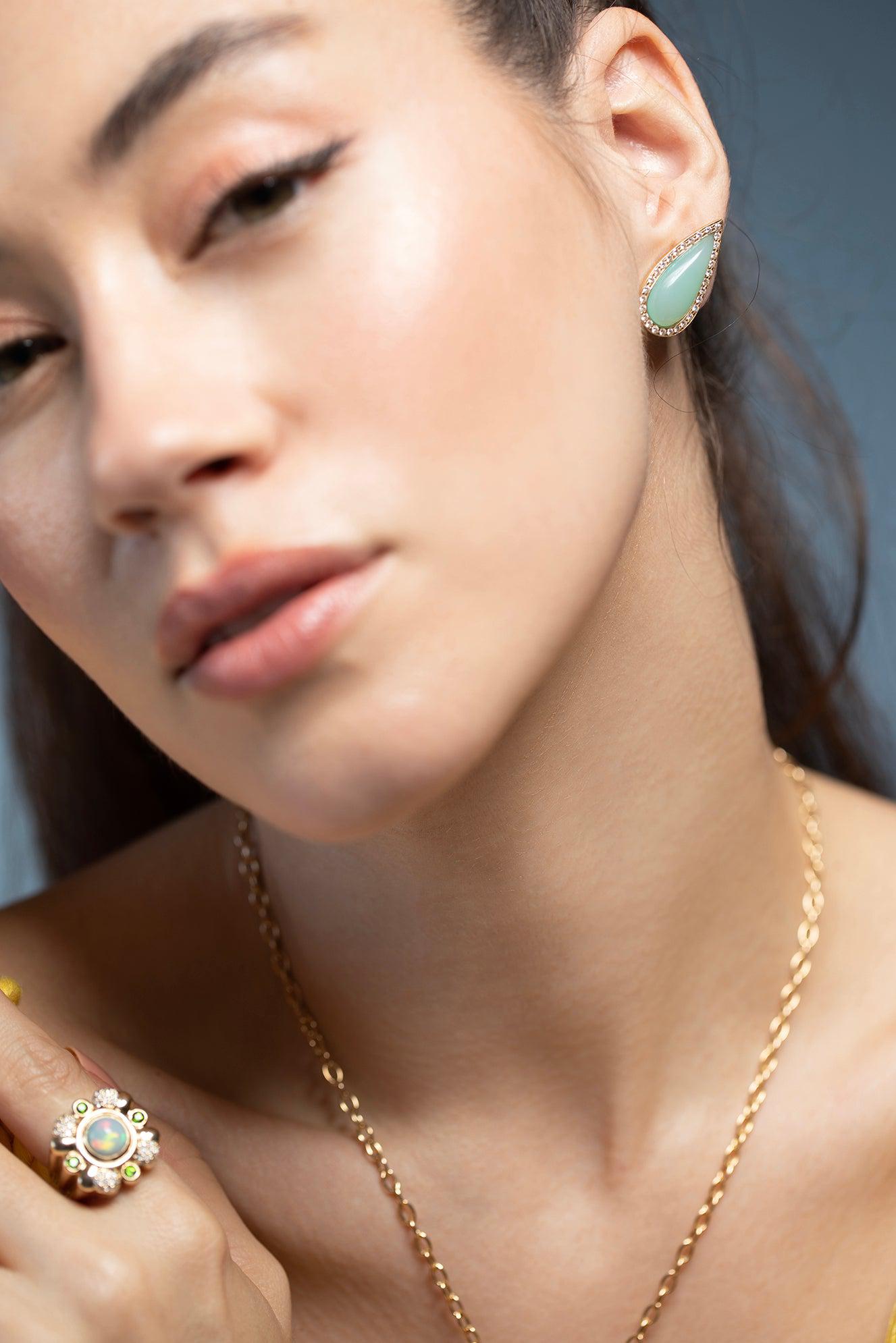 MASON & BOOKS-Lucky Lobe Stud Earrings-YELLOW GOLD