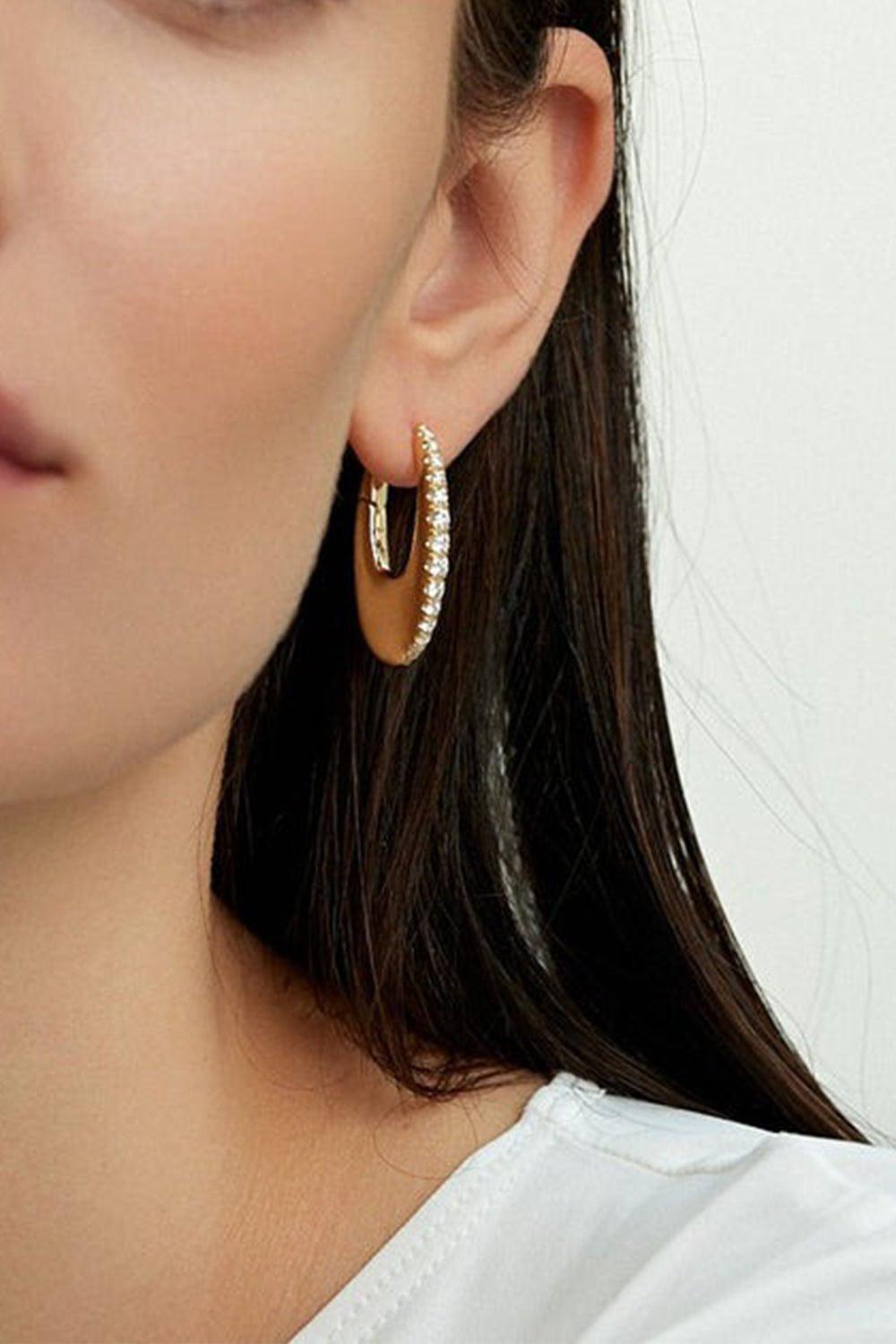 MELISSA KAYE-Medium Lulu Hoop Earrings-YELLOW GOLD