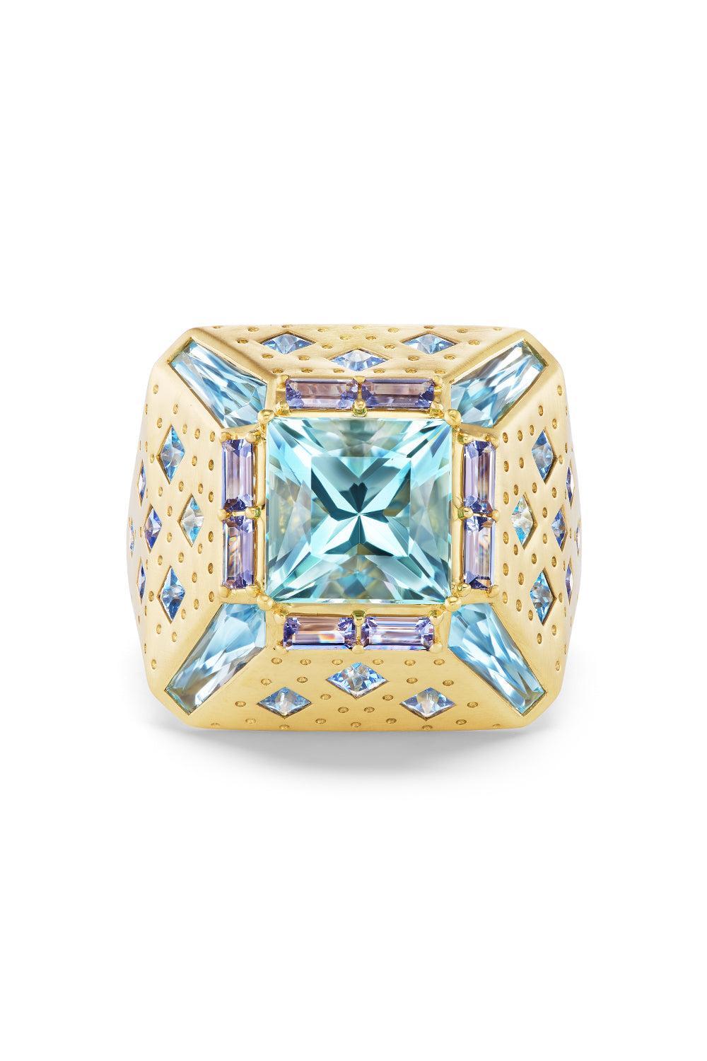 Aquamarine Beryl Atmospheric Dimenson Ring-YELLOW GOLD-7-JEWELRYFINE JEWELRING-MEREDITH YOUNG