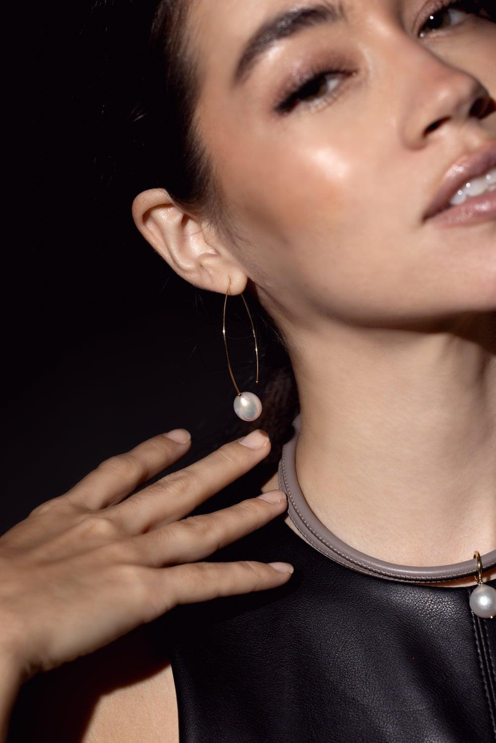 MIZUKI-Pearl Hoop Earrings-YELLOW GOLD