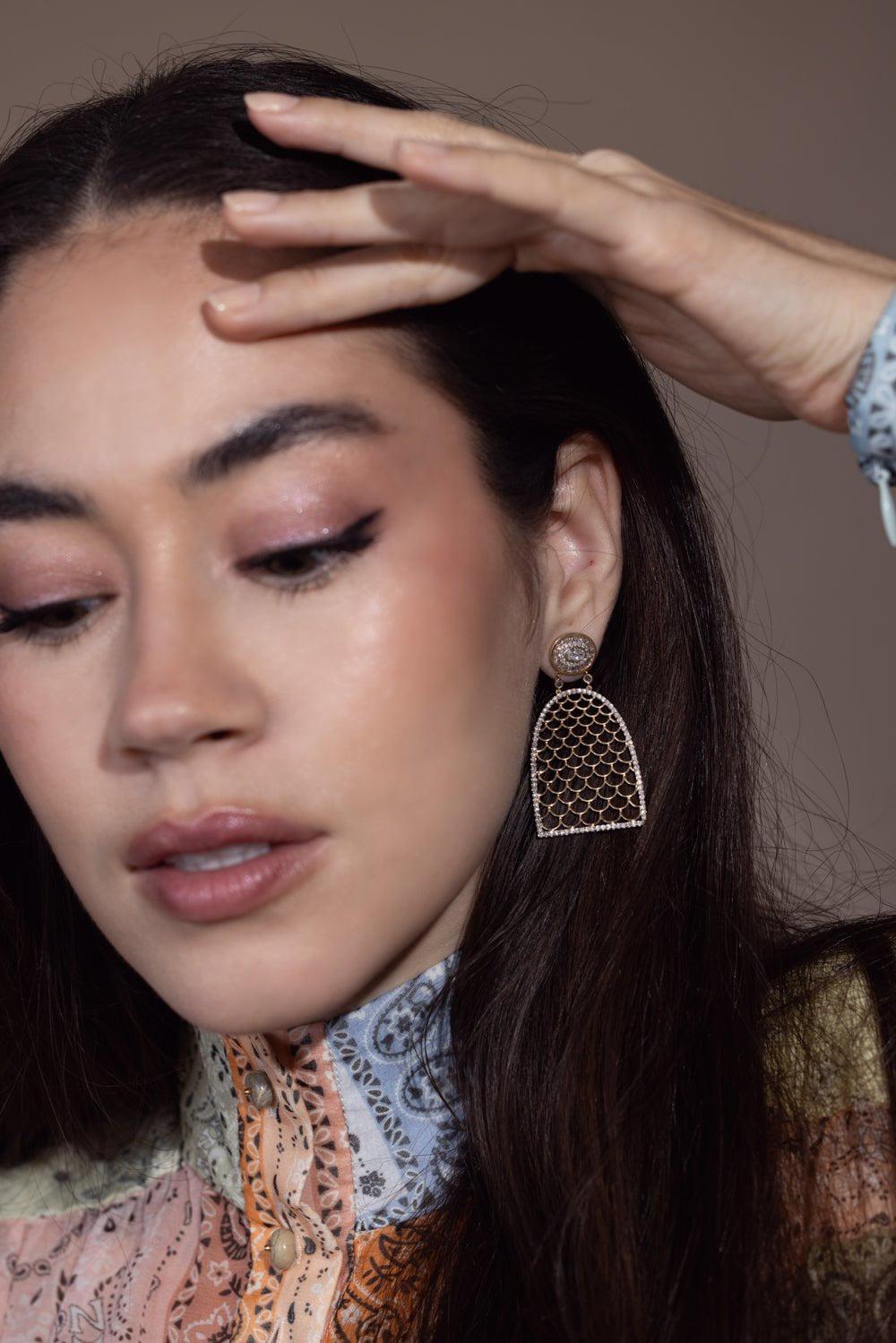 MOKSH-Jodhpur Door Earrings-YELLOW GOLD