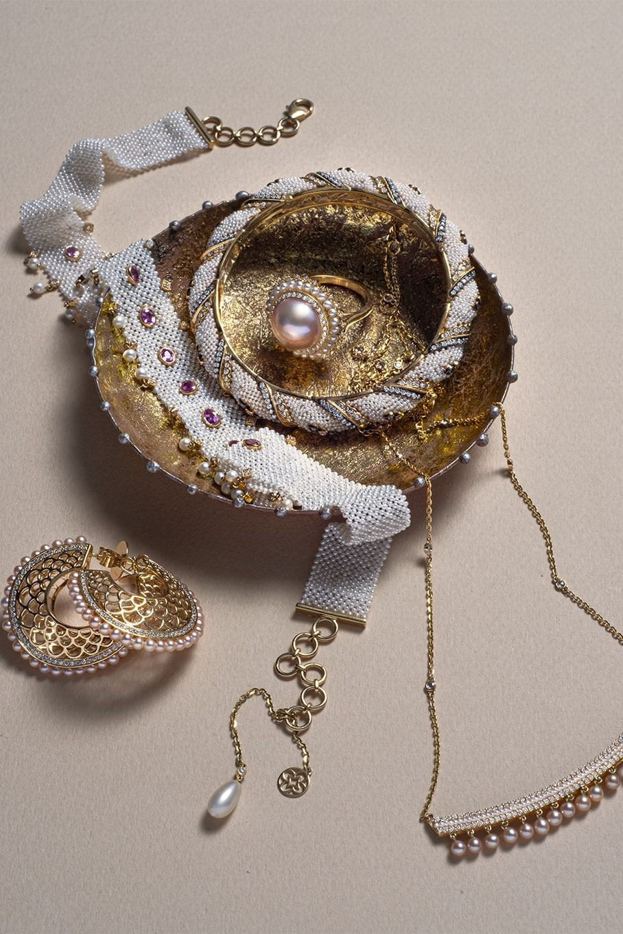 MOKSH-Jodhpur Earrings - Pearl-YELLOW GOLD