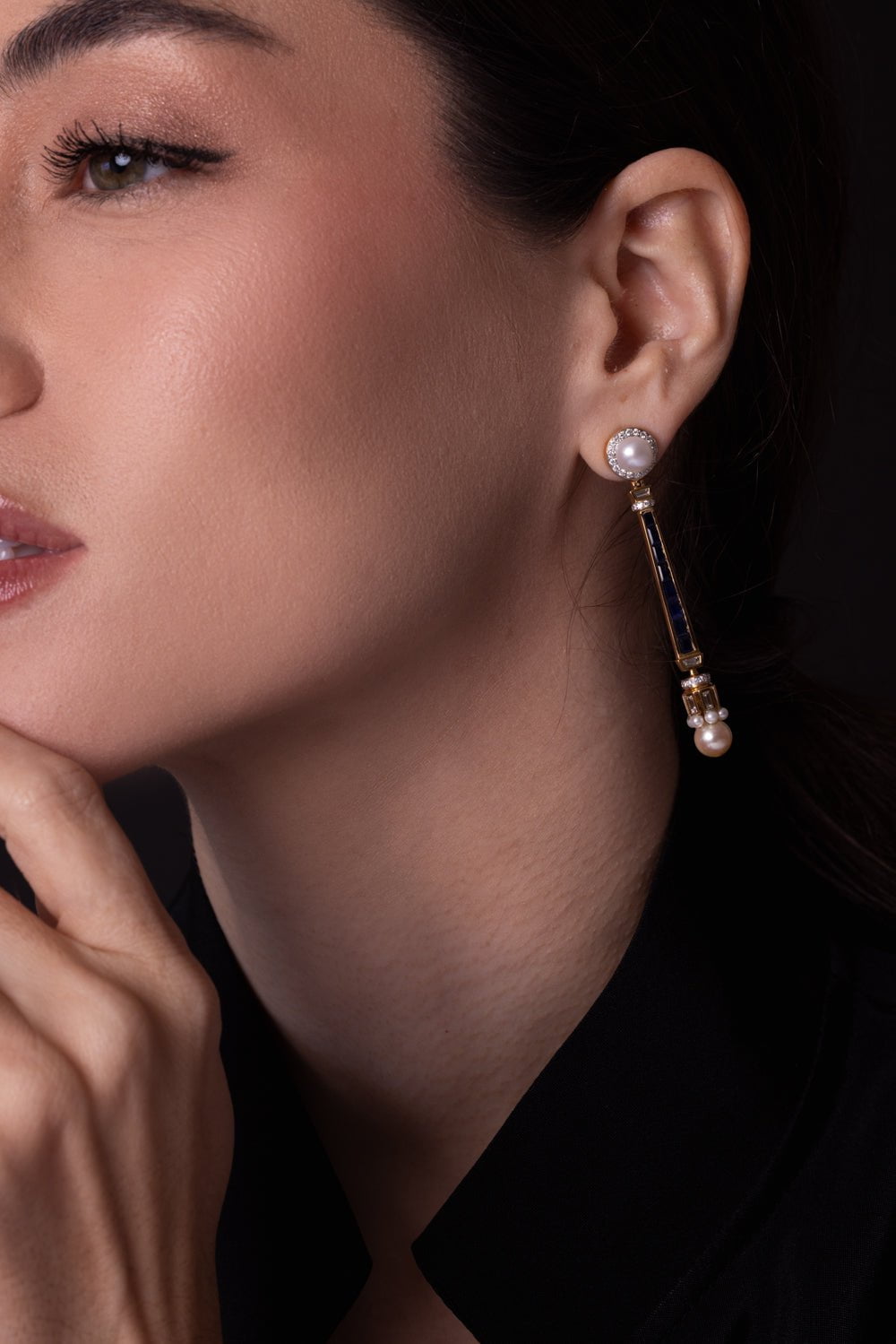 MOKSH-Sapphire Line Nurr Earrings-YELLOW GOLD