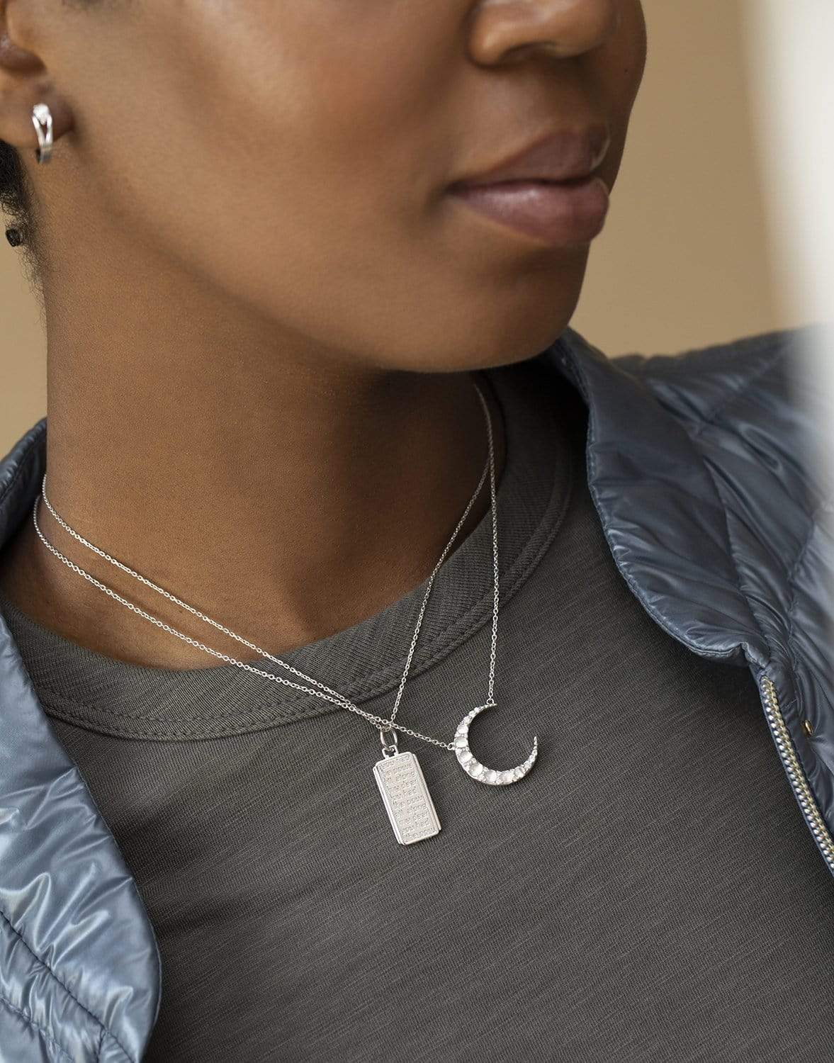 Dorothy Medallion Charm-SILVER-JEWELRYFINE JEWELPENDANT-MONICA RICH KOSANN