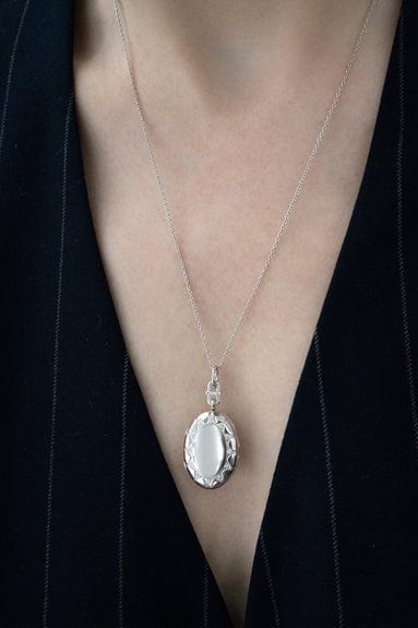 MONICA RICH KOSANN-Oval "Isabella" Locket Necklace-SILVER