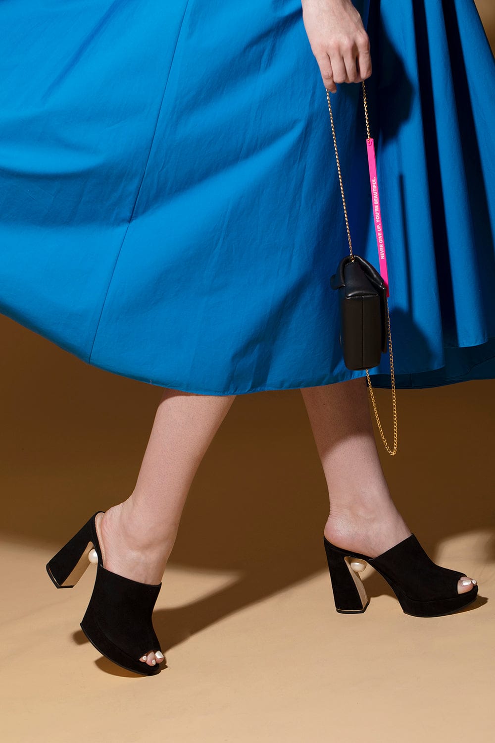 NICHOLAS KIRKWOOD-Annabel Mule-