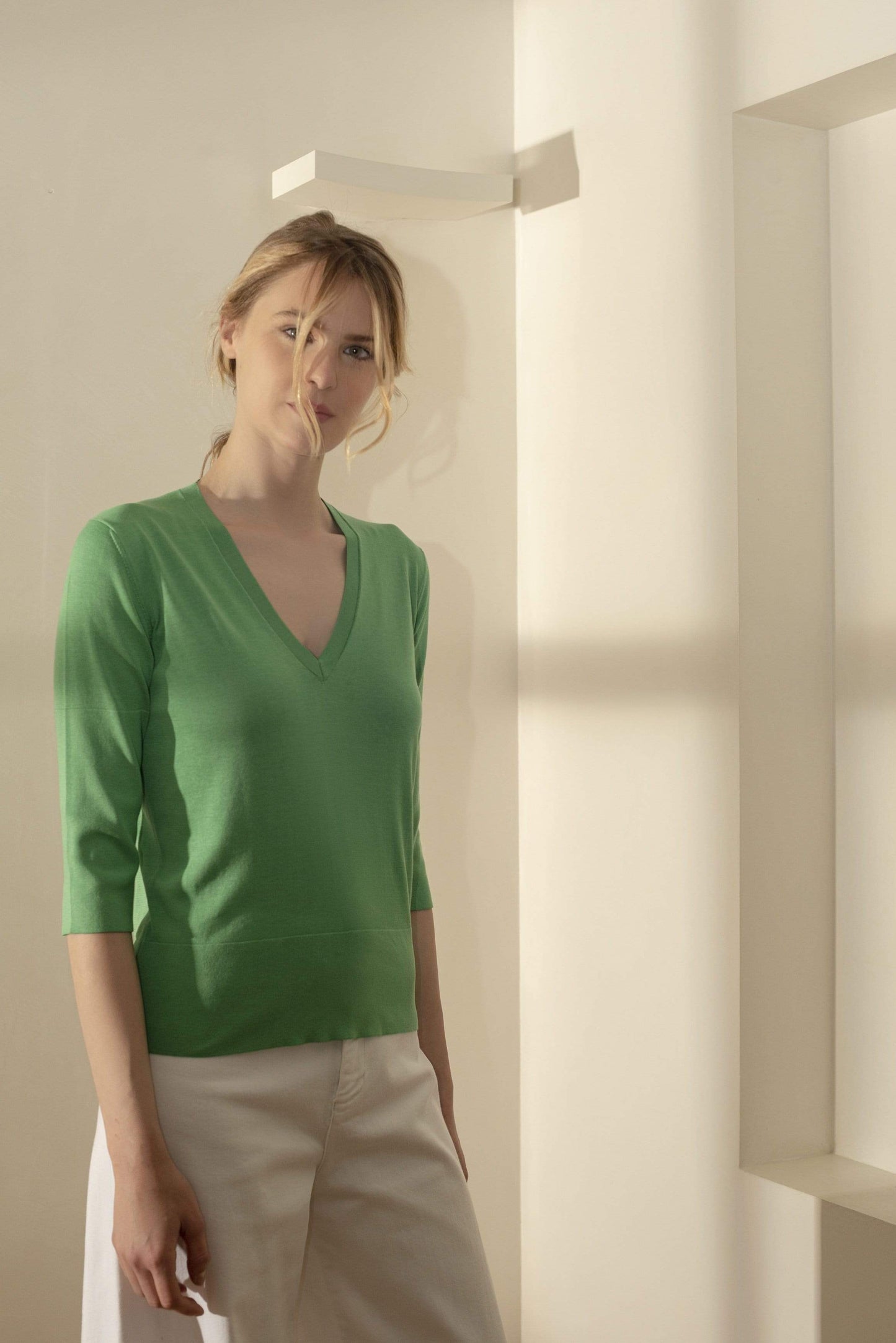 NOBILI-Veronica V-Neck T-Shirt - Aqua-