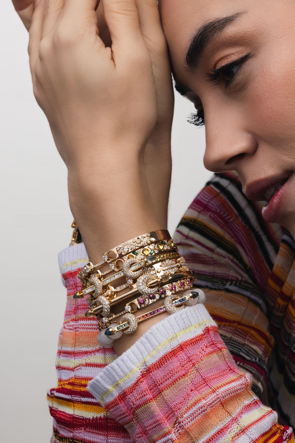 The Quiet Seeker Diamond Bangle Bracelet-YELLOW GOLD-JEWELRYFINE JEWELBRACELET O-NOUVEL HERITAGE