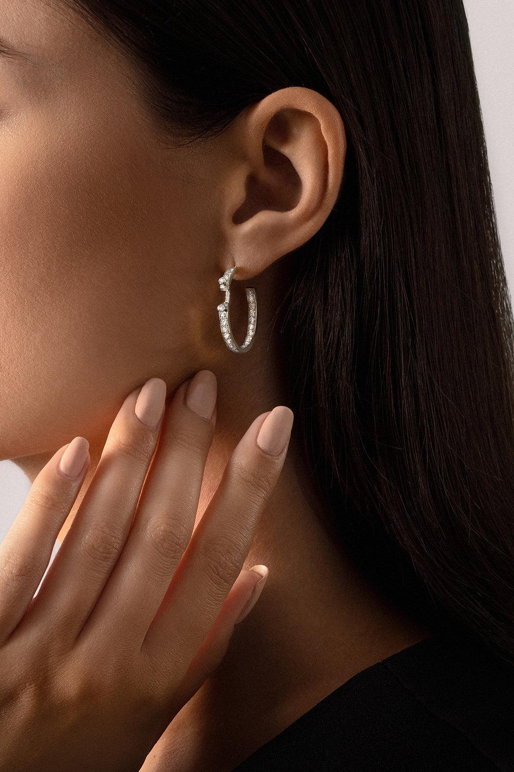 Eternity Tuxedo Mood Hoop Earrings - White Gold-WHITE GOLD-JEWELRYFINE JEWELEARRING-NOUVEL HERITAGE