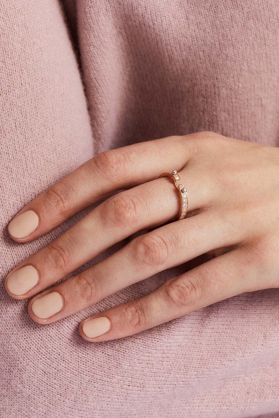 NOUVEL HERITAGE-Tuxedo Eternity Mood Ring-