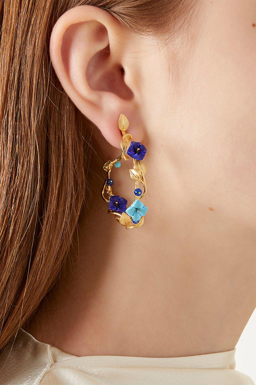 OF RARE ORIGIN-Mini flower Whirl Earrings-BLUE