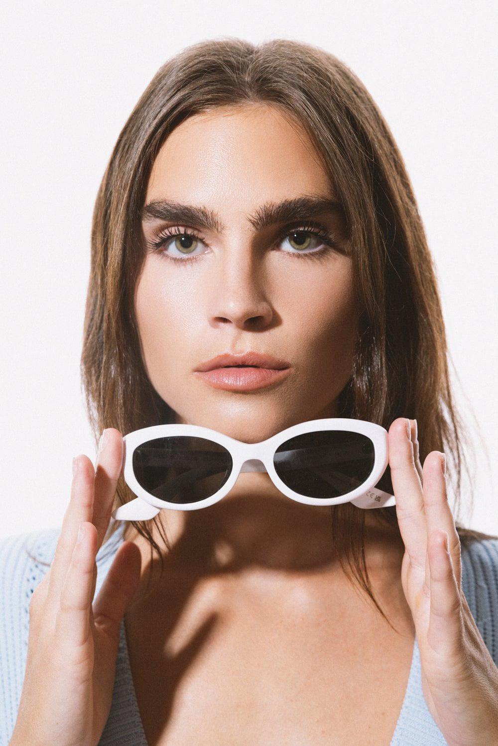 OLIVER PEOPLES-1969C Sunglasses - White-WHITE