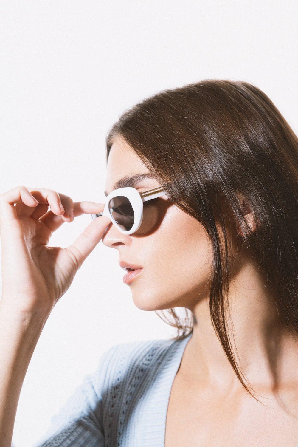 OLIVER PEOPLES-1969C Sunglasses - White-WHITE