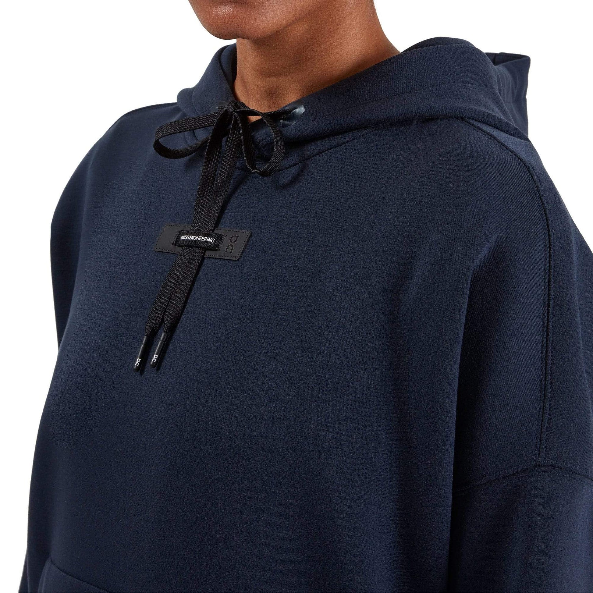 ON RUNNING-Hoodie - Navy-