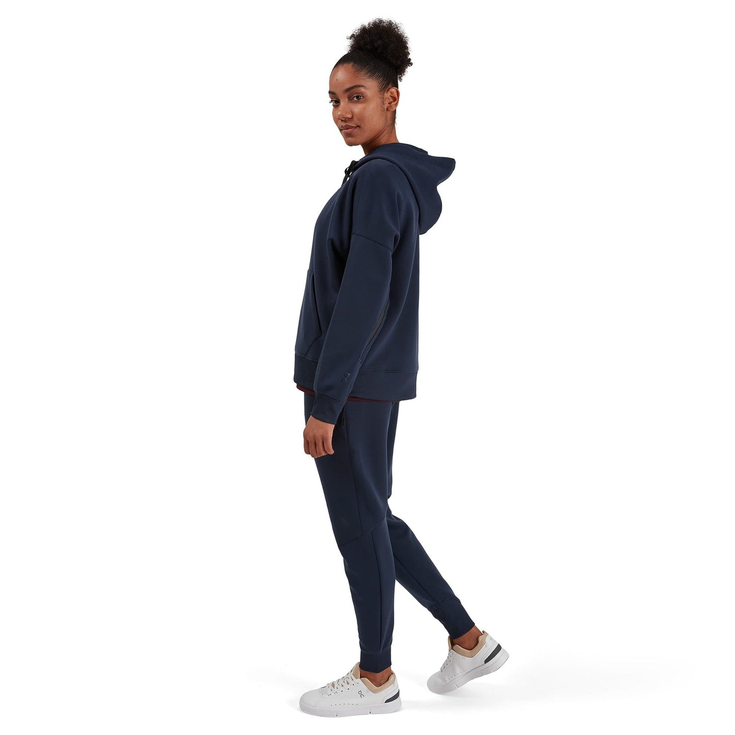 ON RUNNING-Hoodie - Navy-