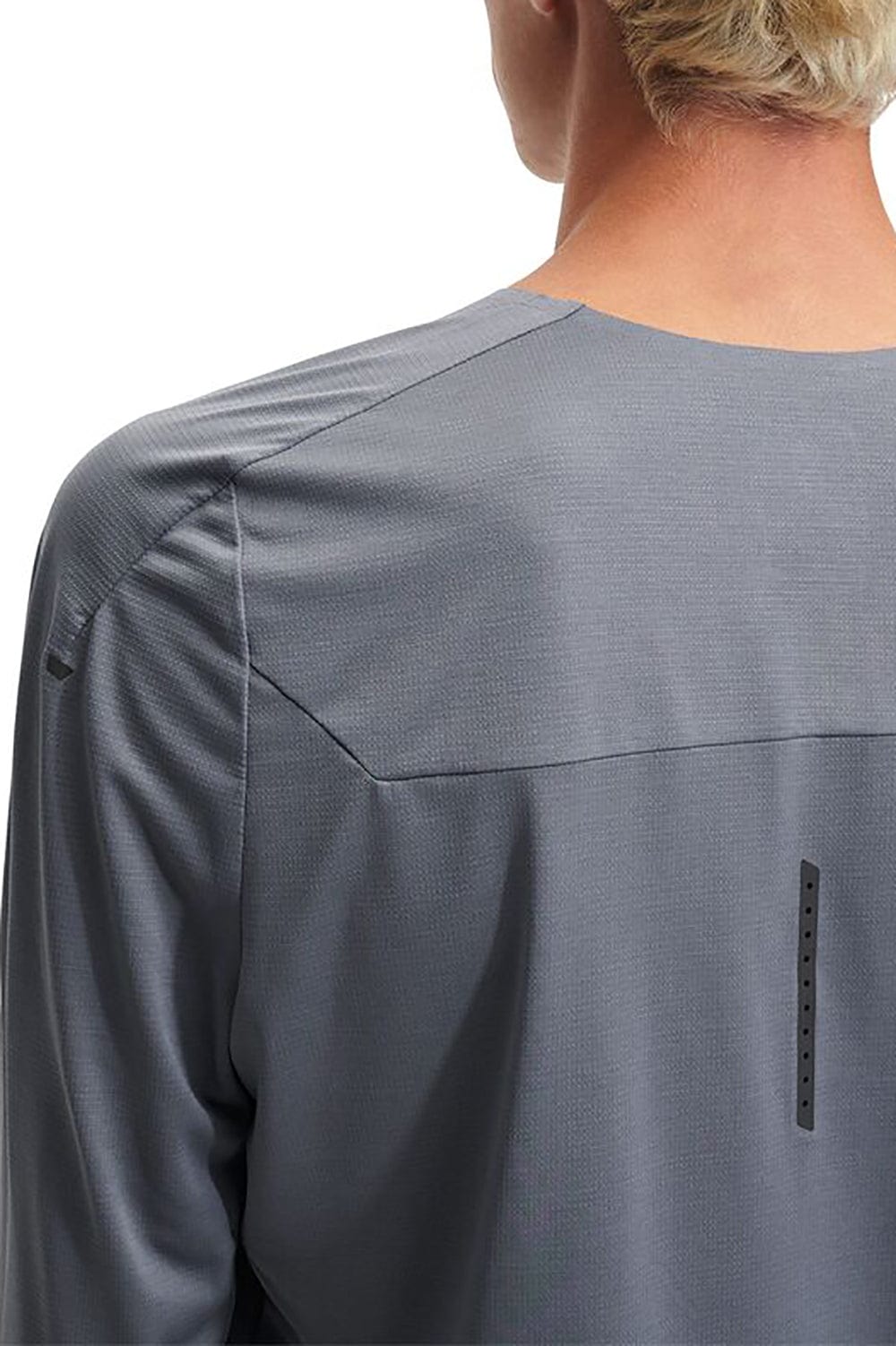 ON RUNNING-Long T Shirt-