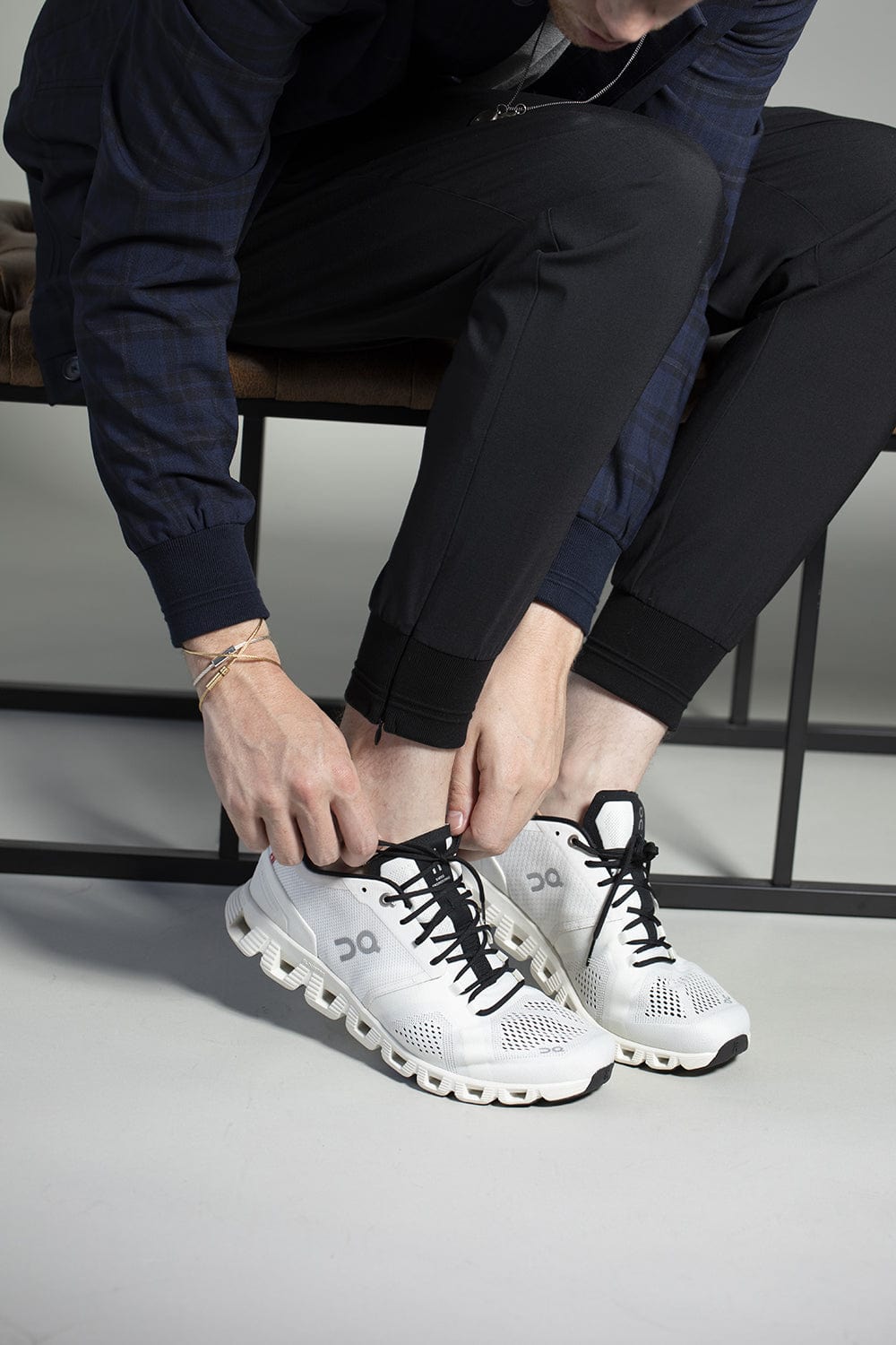 Men s Cloud X Running Shoe White Black
