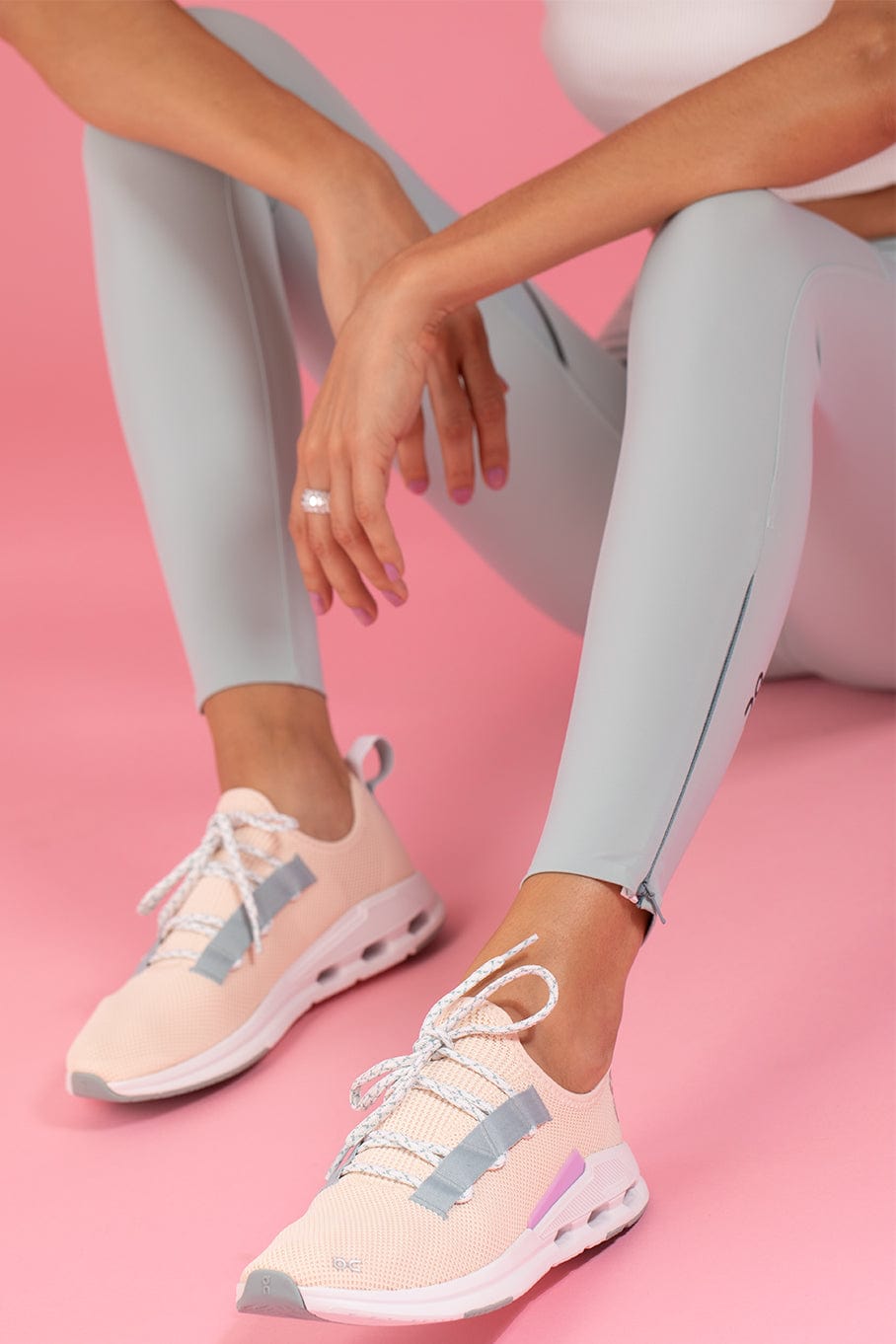 ON RUNNING-CloudEasy Running Shoe - Fawn Surf-