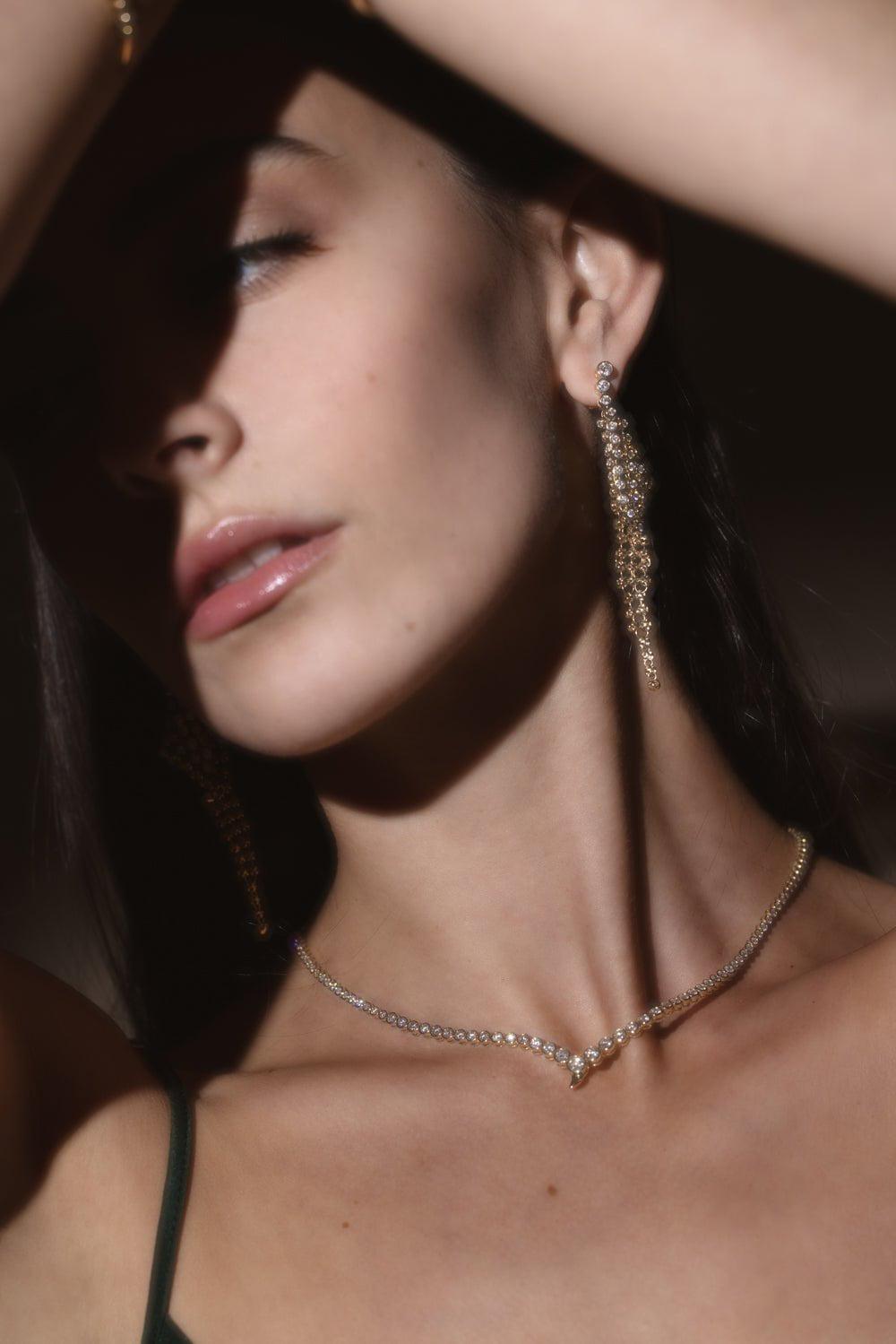 ONDYN-Grand Diamond Bias Earrings-YELLOW GOLD